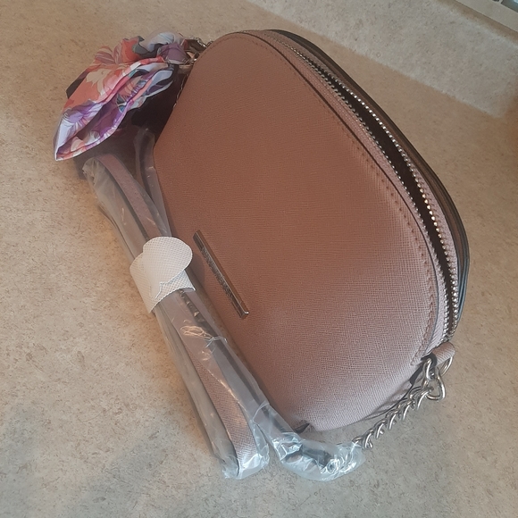 Steve Madden purse - Picture 6 of 6